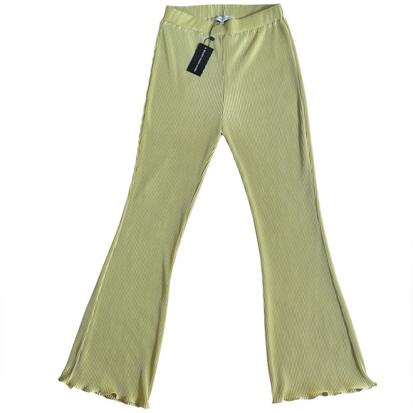 Juniper Blu New Lettuce Edge Lime Green Ribbed High Waist Flare Pants Medium NWT - Picture 3 of 13